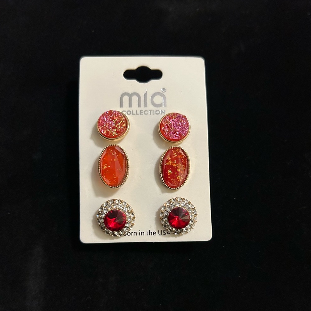 NWT Mai Collection 3 pairs studded earrings